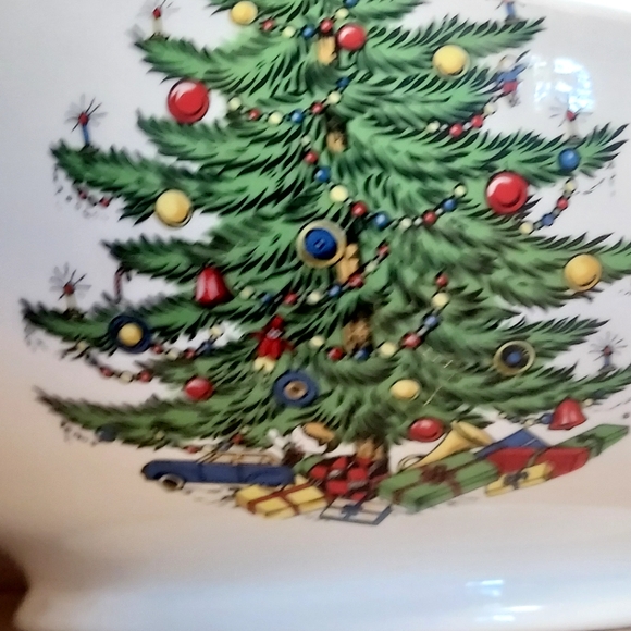 Cuthbertson Christmas Tree Soup Tureen Retired Piece. - Picture 7 of 11